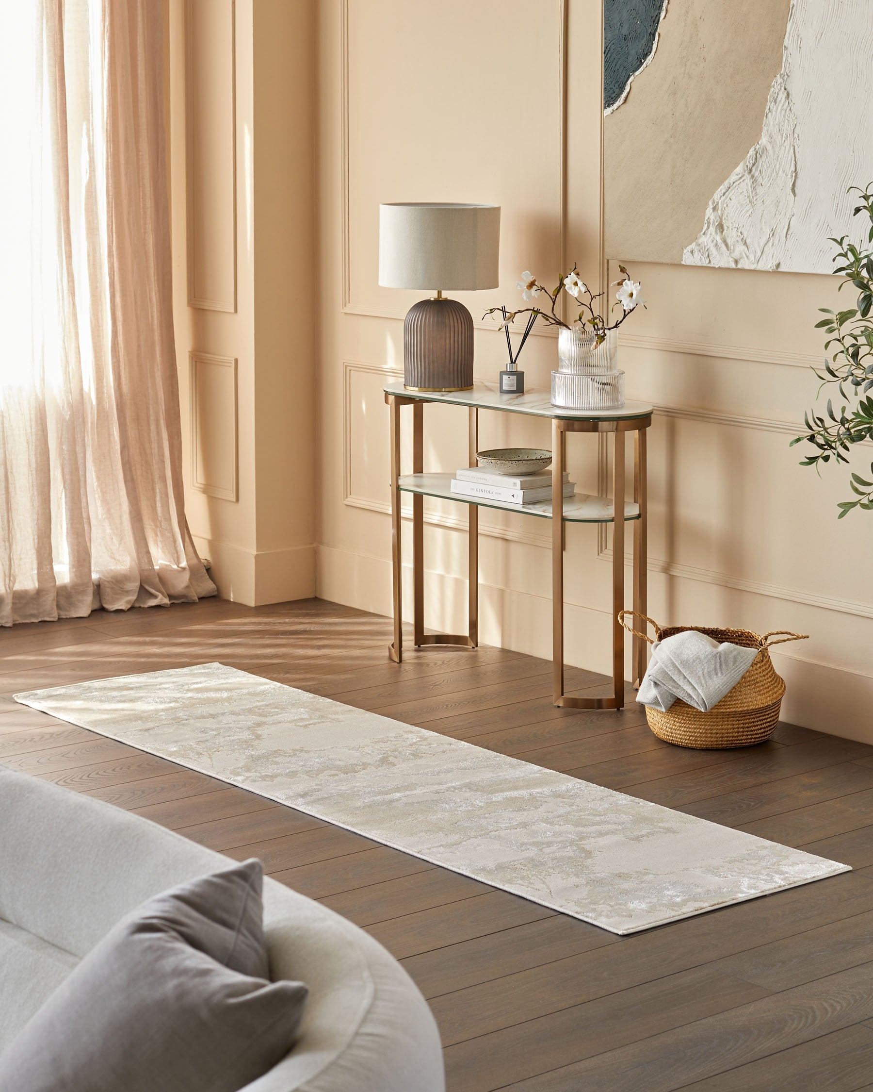 Perla soft gold textured runner rug