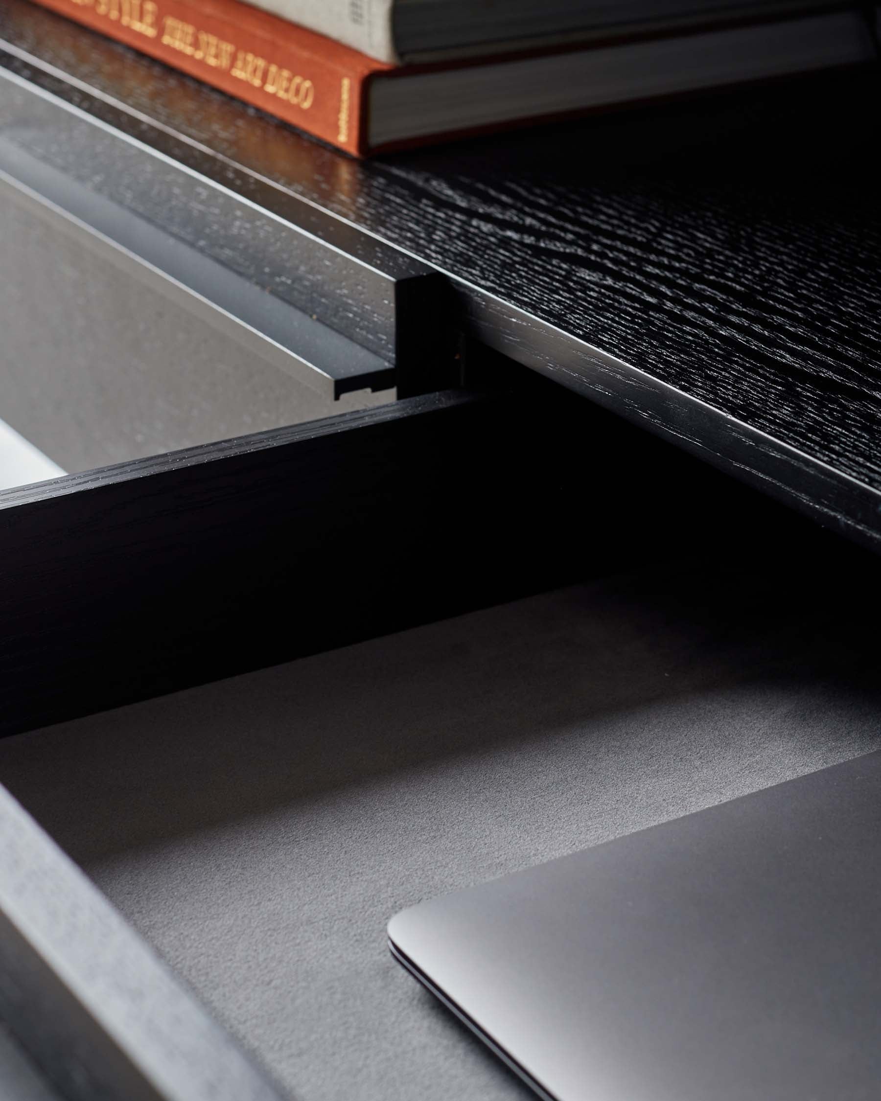 Manhattan marbled ceramic TV stand