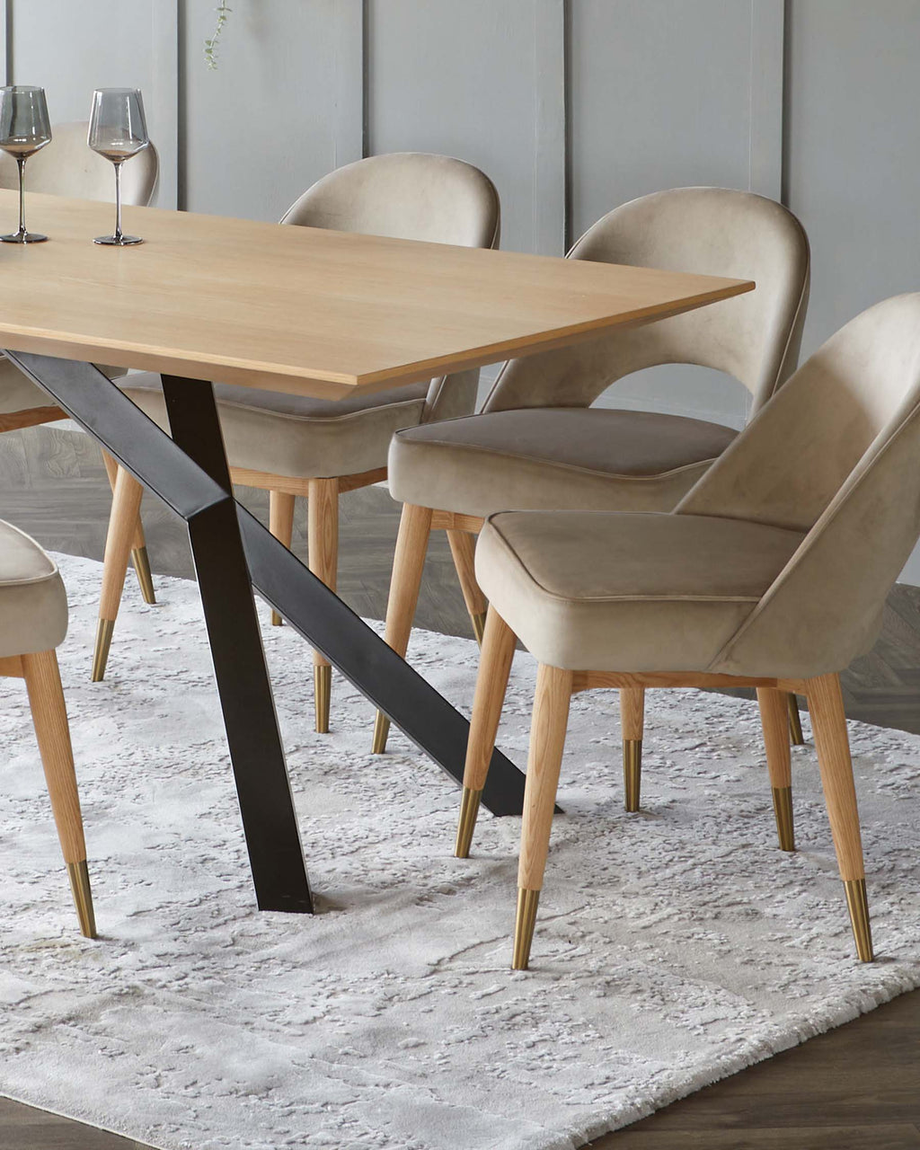 Atlanta Light Oak 8 Seater Dining Table