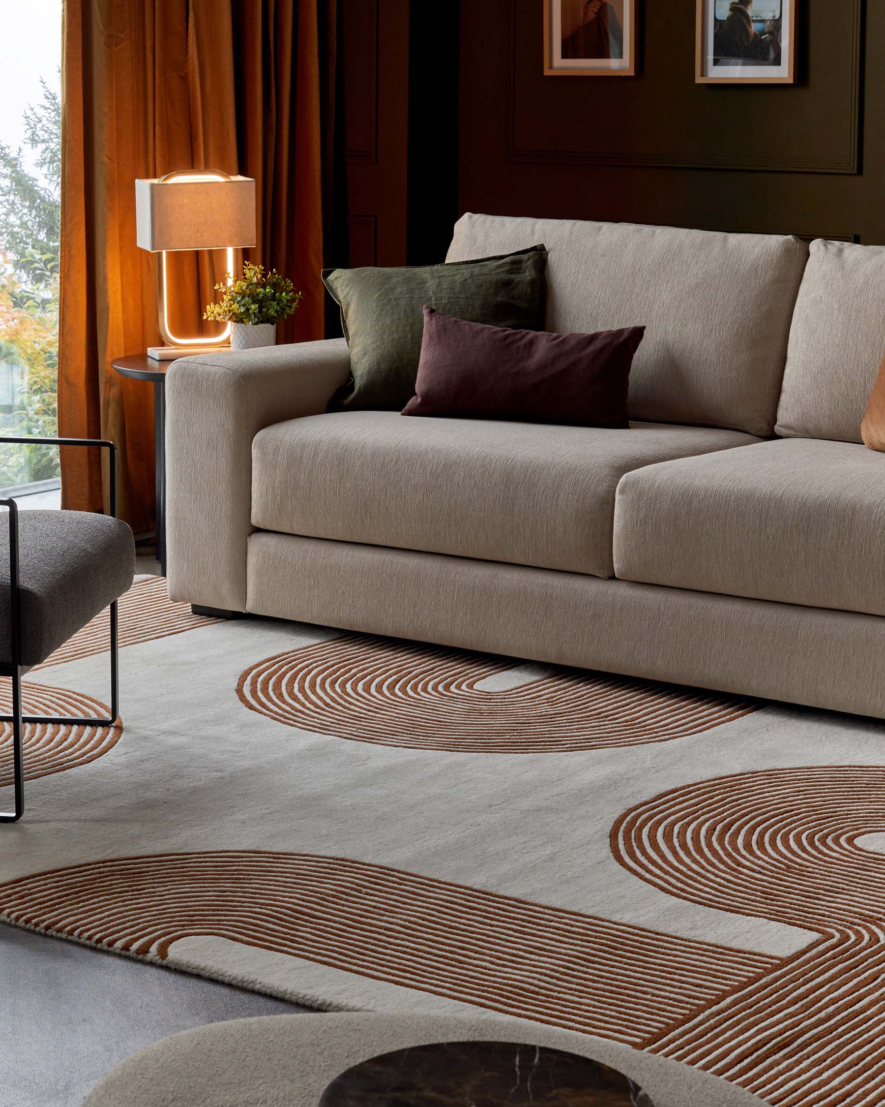 Abstract Lines rust and cream wool medium rug