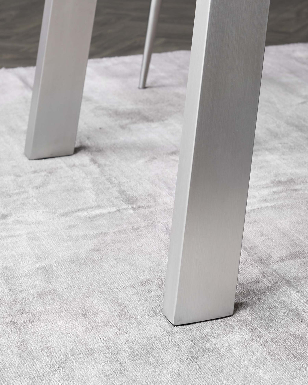 Assi White Gloss Extending 6 to 8 Seater Dining Table