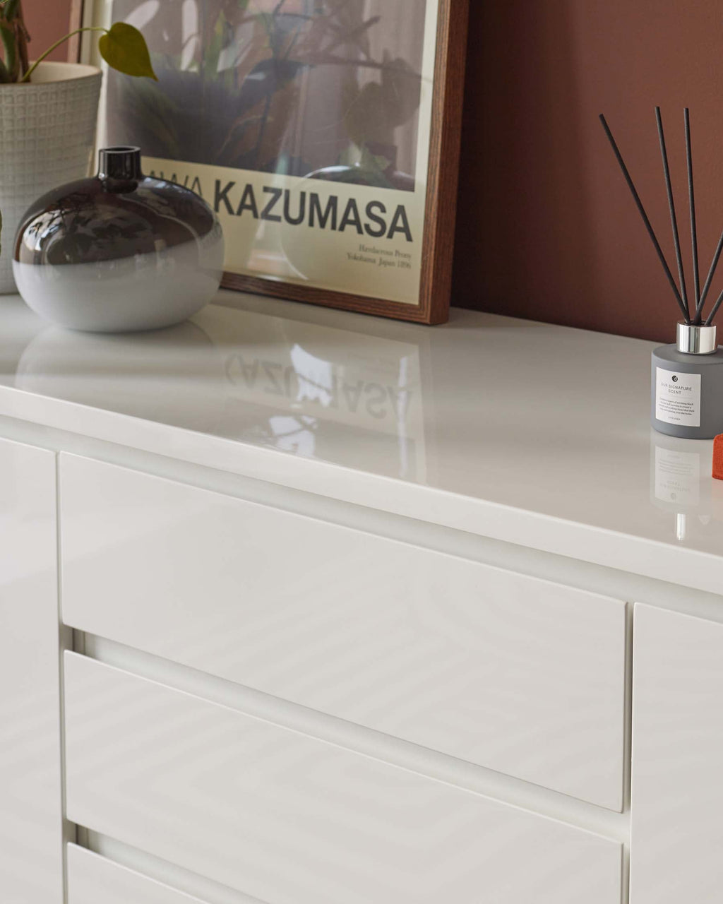 Assi White Gloss Sideboard