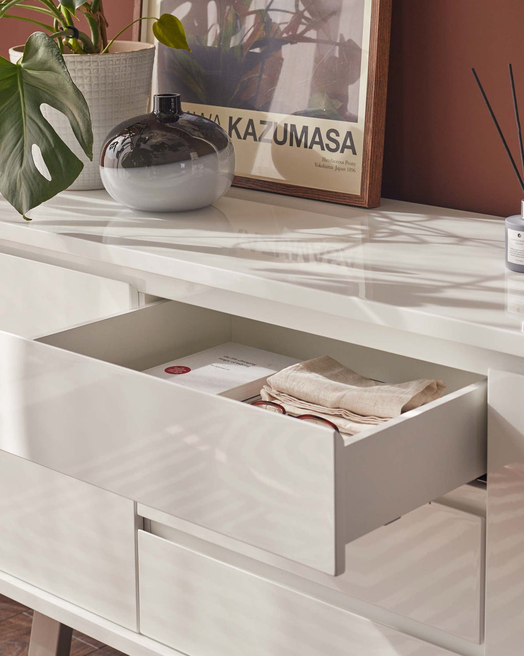 Assi White Gloss Sideboard