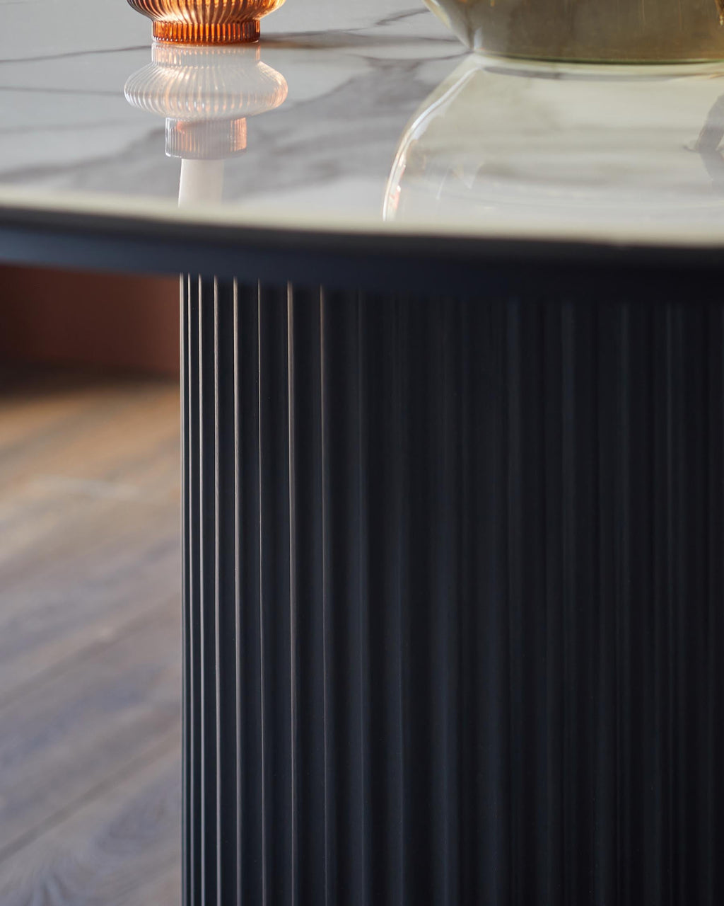 Austin white ceramic 6 seater dining table