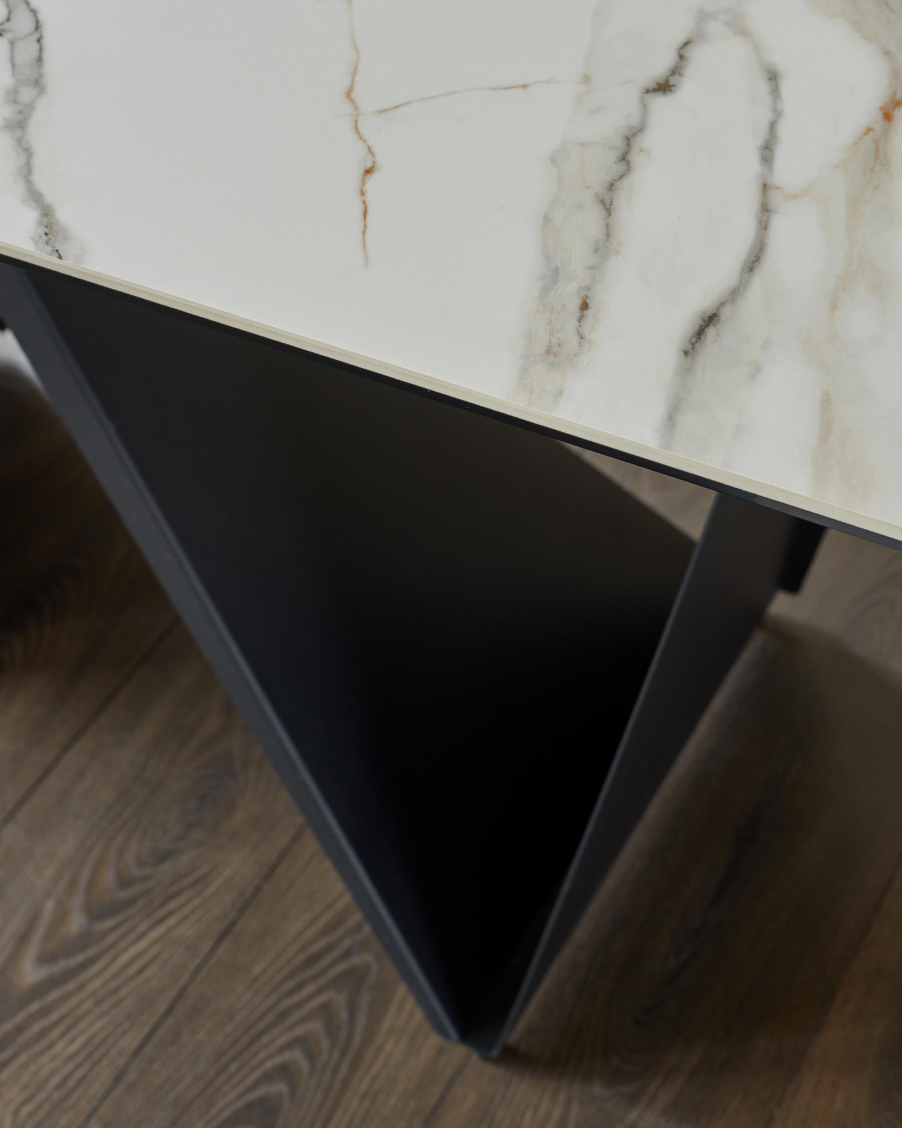 Calenzano natural ceramic extending 6 to 8 seater dining table