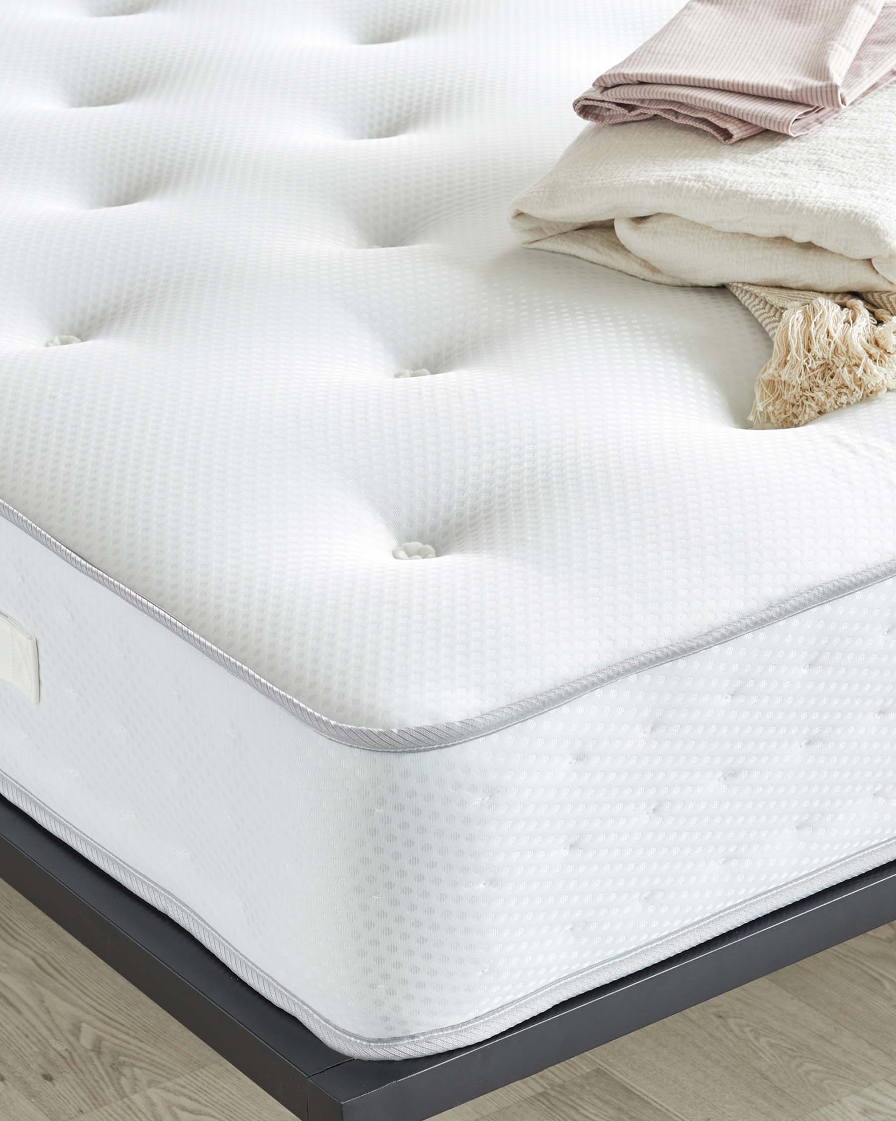 Classic Comfort 1,000 Pocket Spring Medium Tension Double Mattress