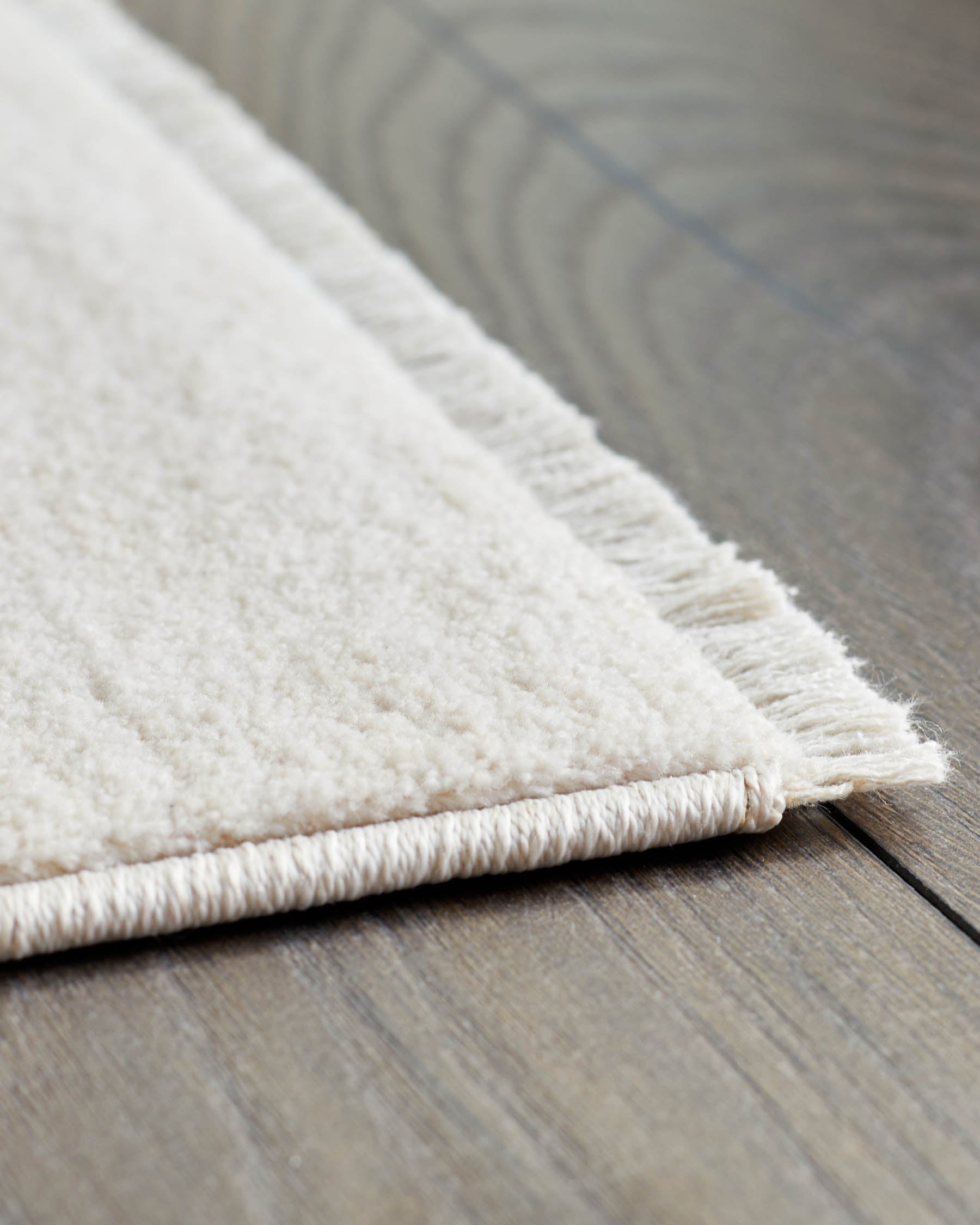 Eden soft silver textured small rug