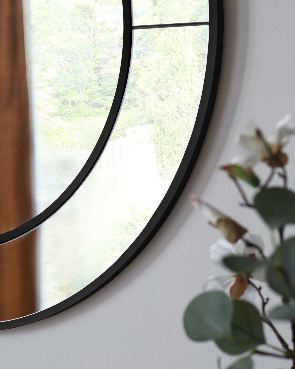 Elton Medium Round Wall Mirror Black