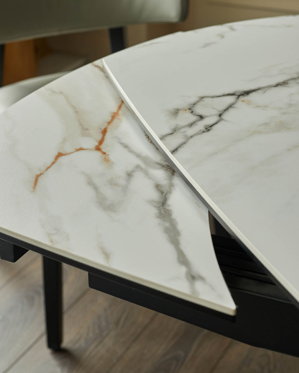 Fraser natural ceramic extending 4-6 seater dining table