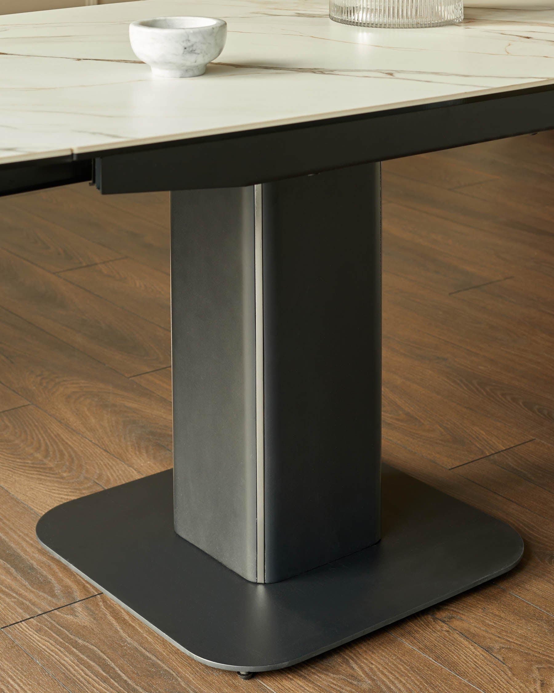 Fraser natural ceramic extending 4-6 seater dining table