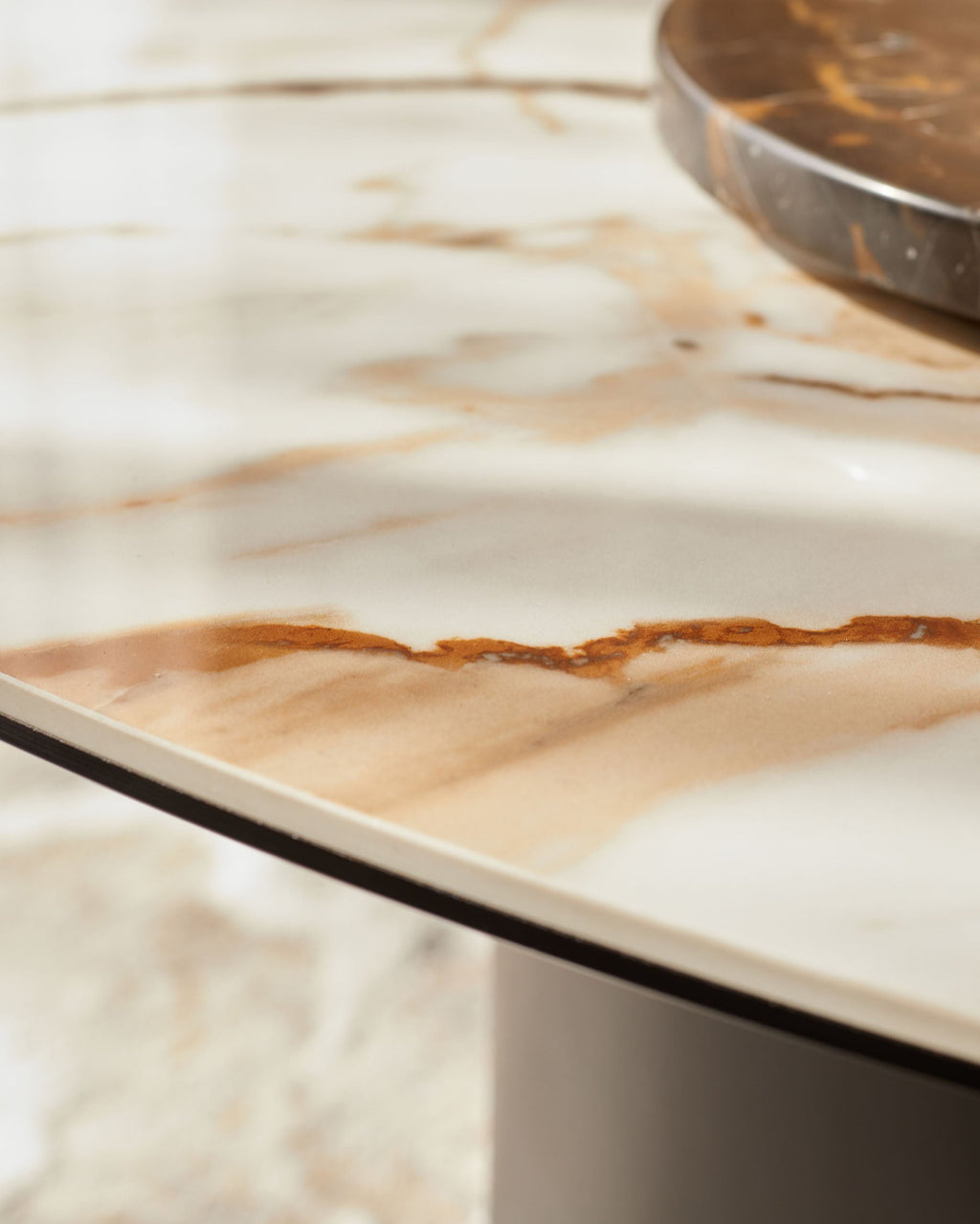 Giotto natural ceramic coffee table