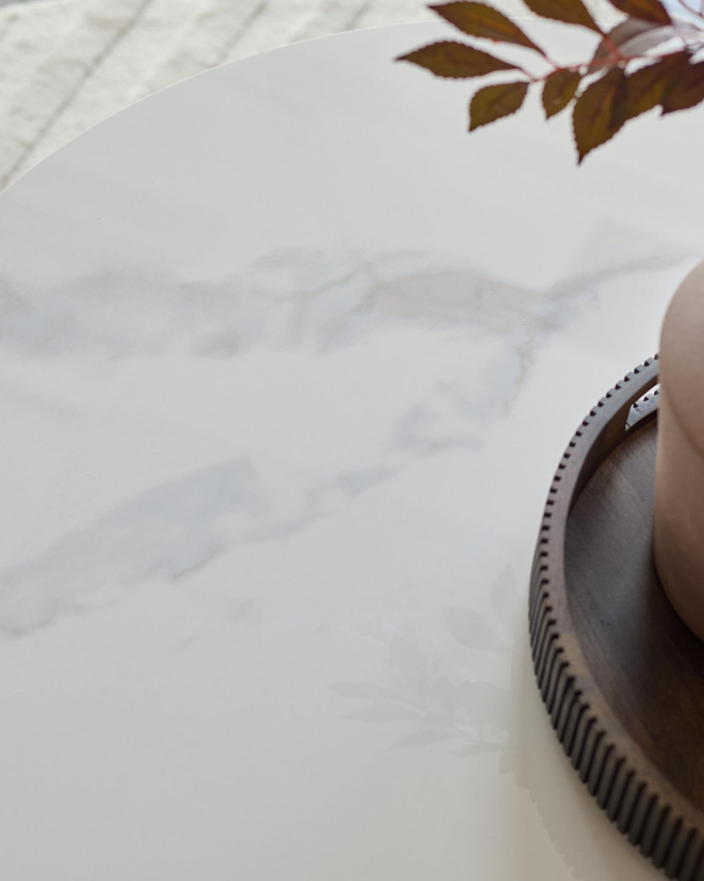 Hanne white ceramic coffee table