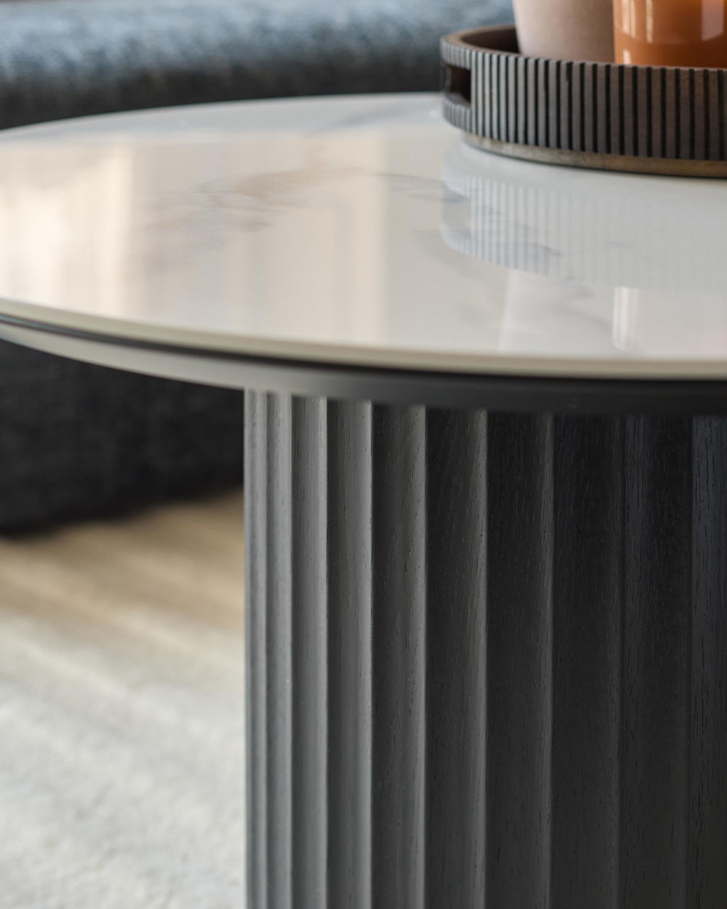 Hanne white ceramic coffee table