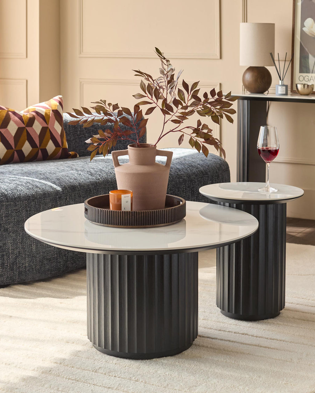 Hanne white ceramic side table