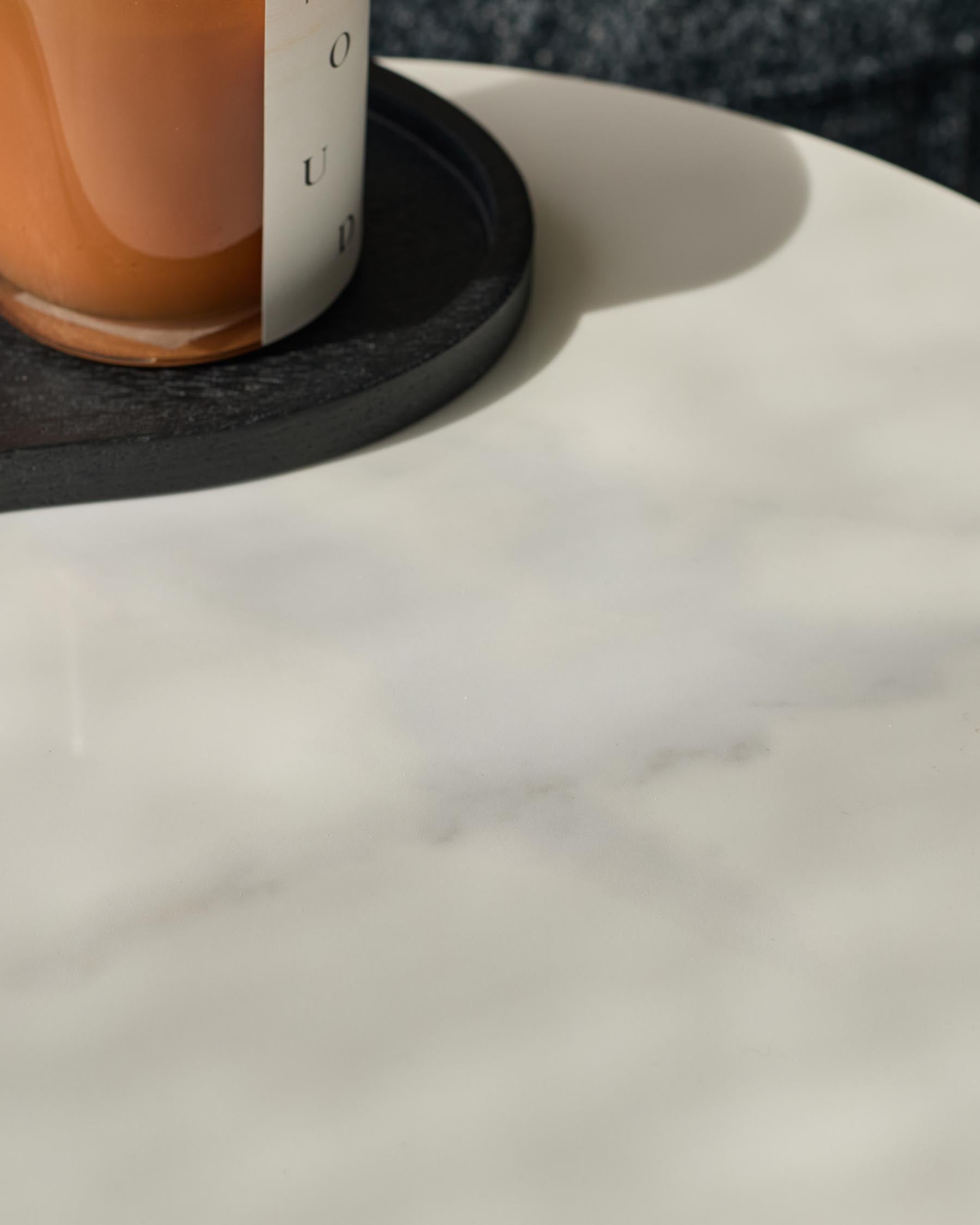 Hanne white ceramic coffee table and Hanne white ceramic side table set