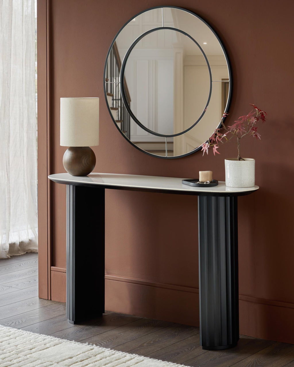Hanne white ceramic console table