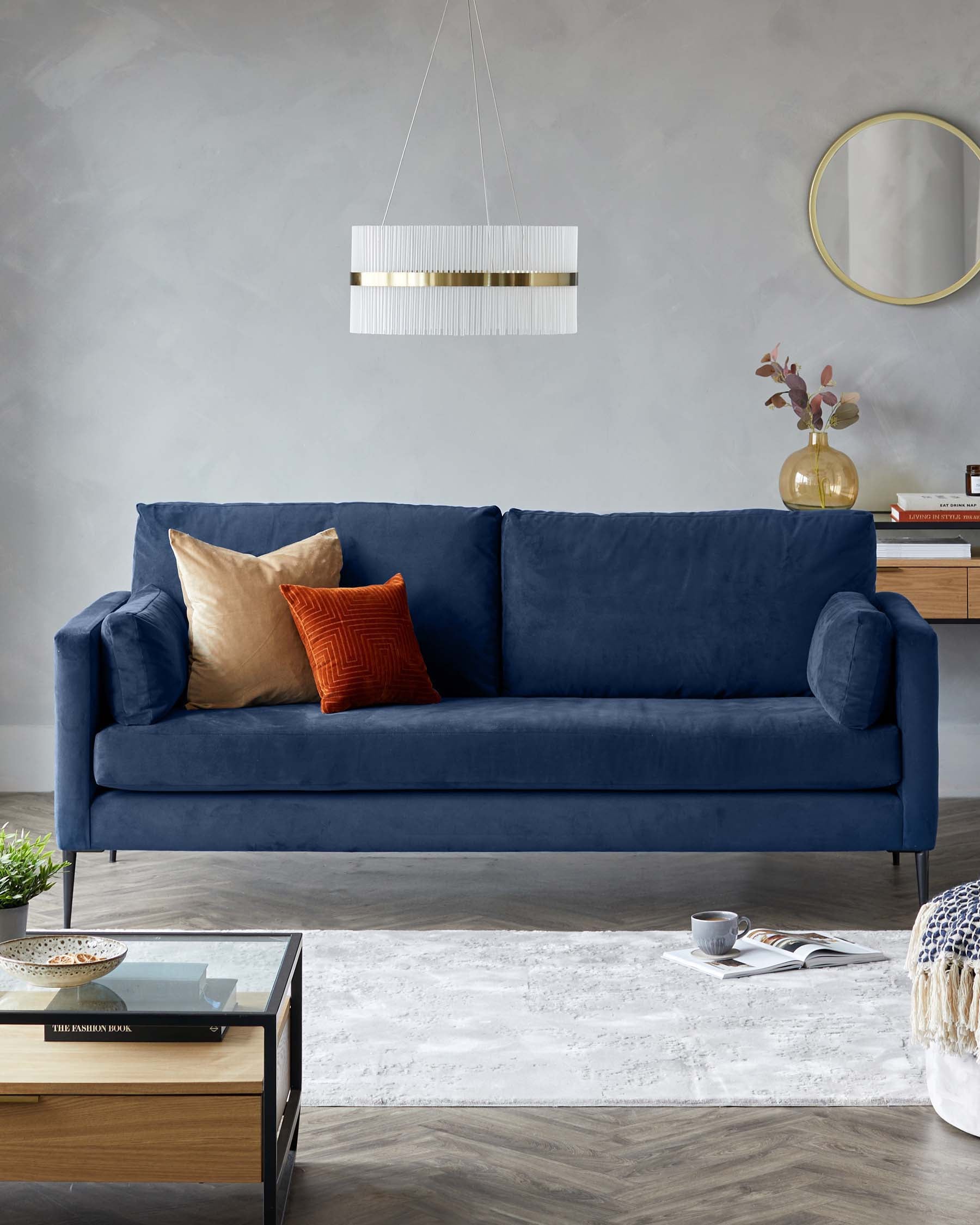 Mila Chrome Round Halo Pendant