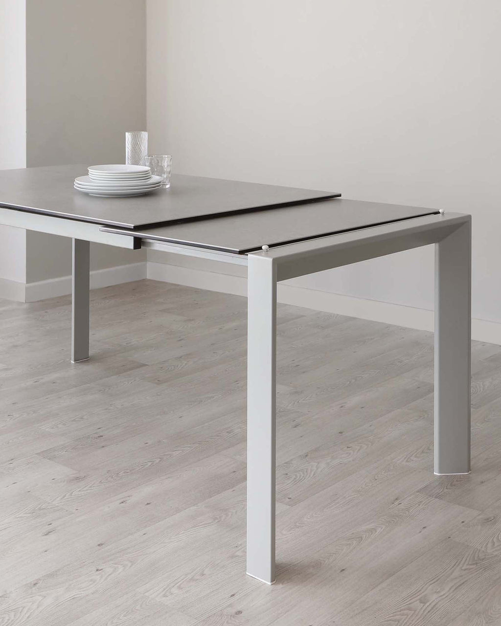 Louis Light Grey Ceramic Extending 6 To 8 Seater Dining Table