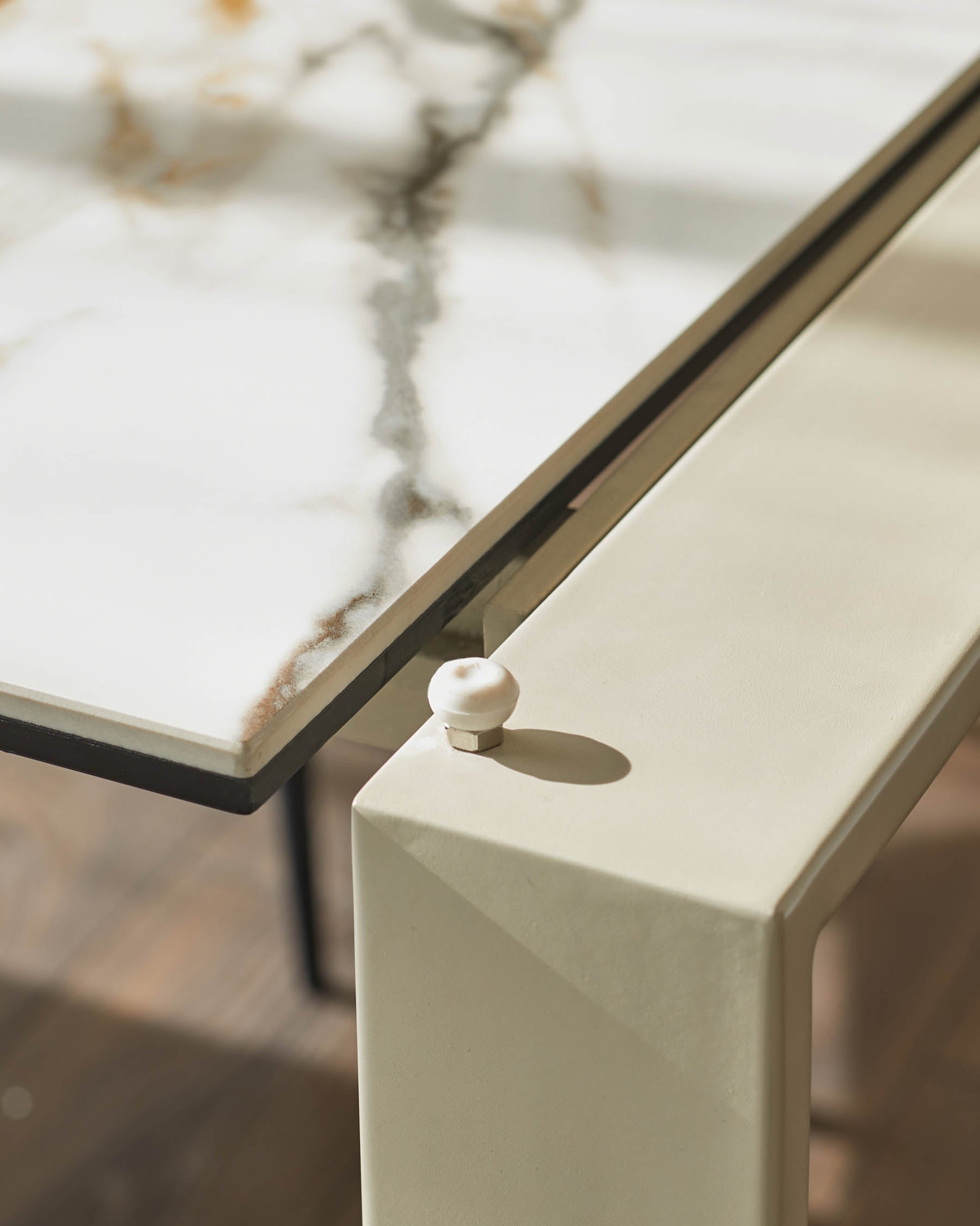 Louis natural ceramic extending 6 to 8 seater dining table