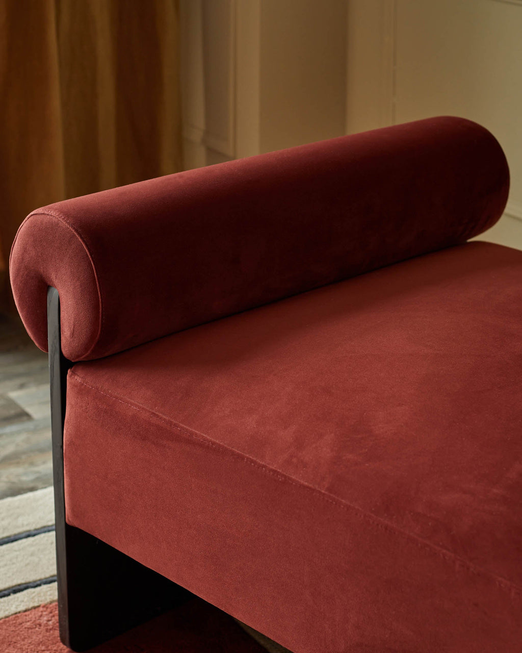 Maeve toffee red velvet day bed bench