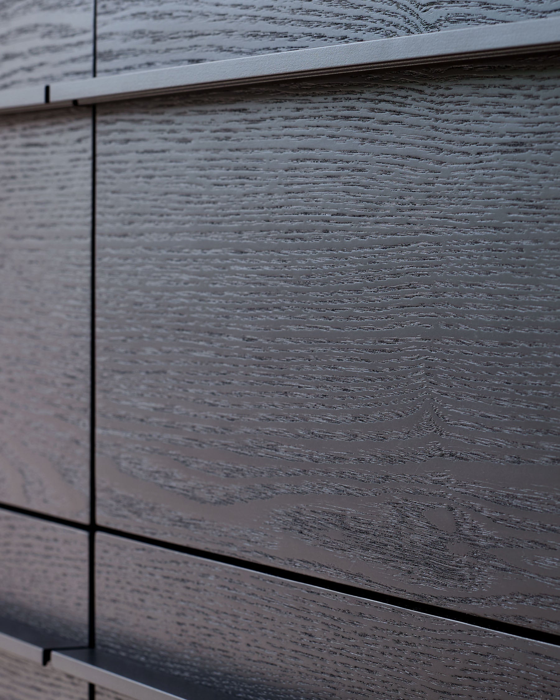 Manhattan white ceramic chest of drawers