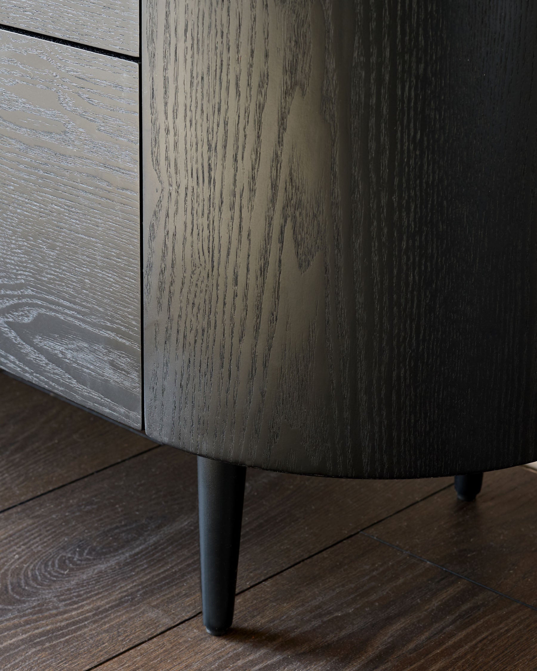 Manhattan white ceramic chest of drawers