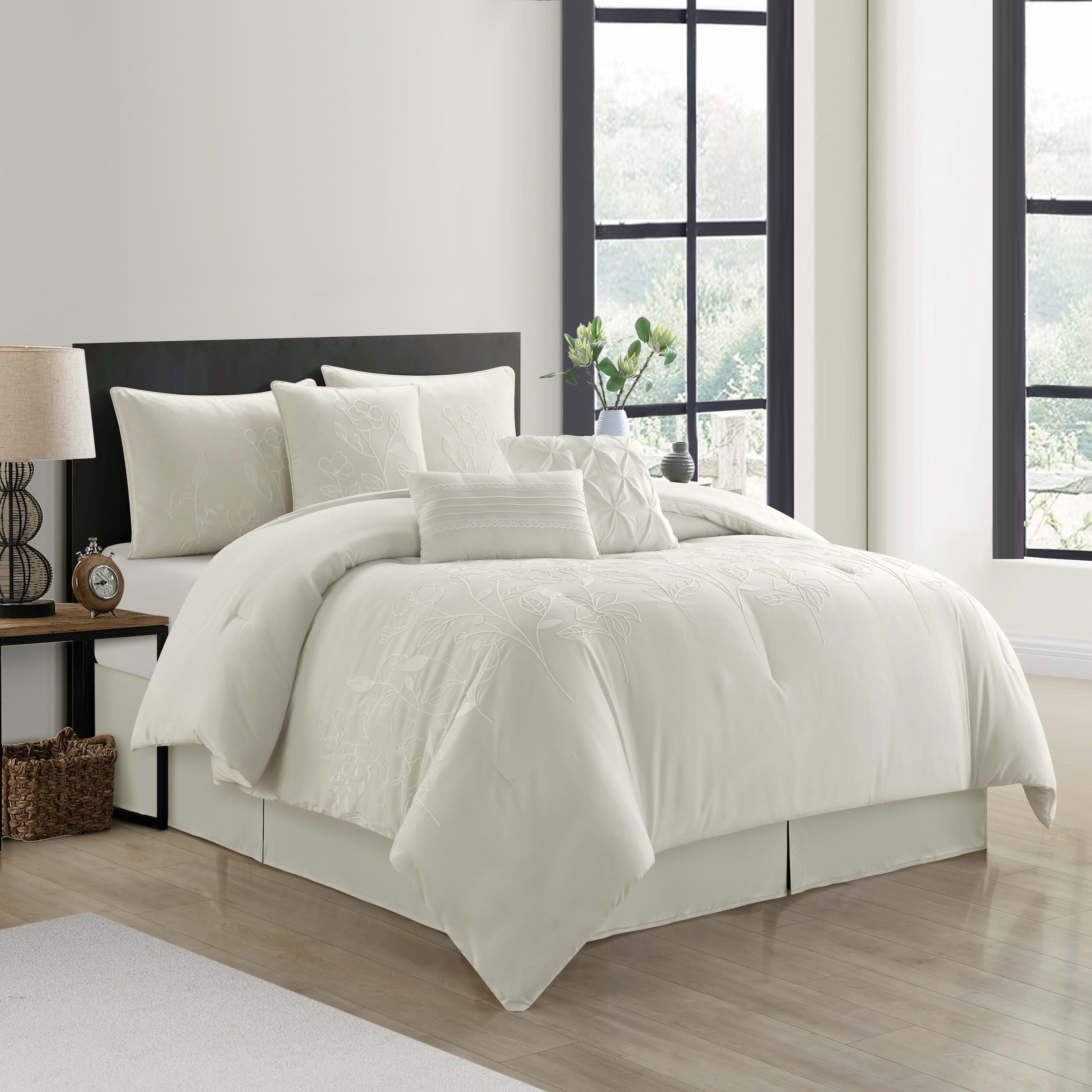 Nanshing Taylor 7 Piece Floral Botanical Comforter Set