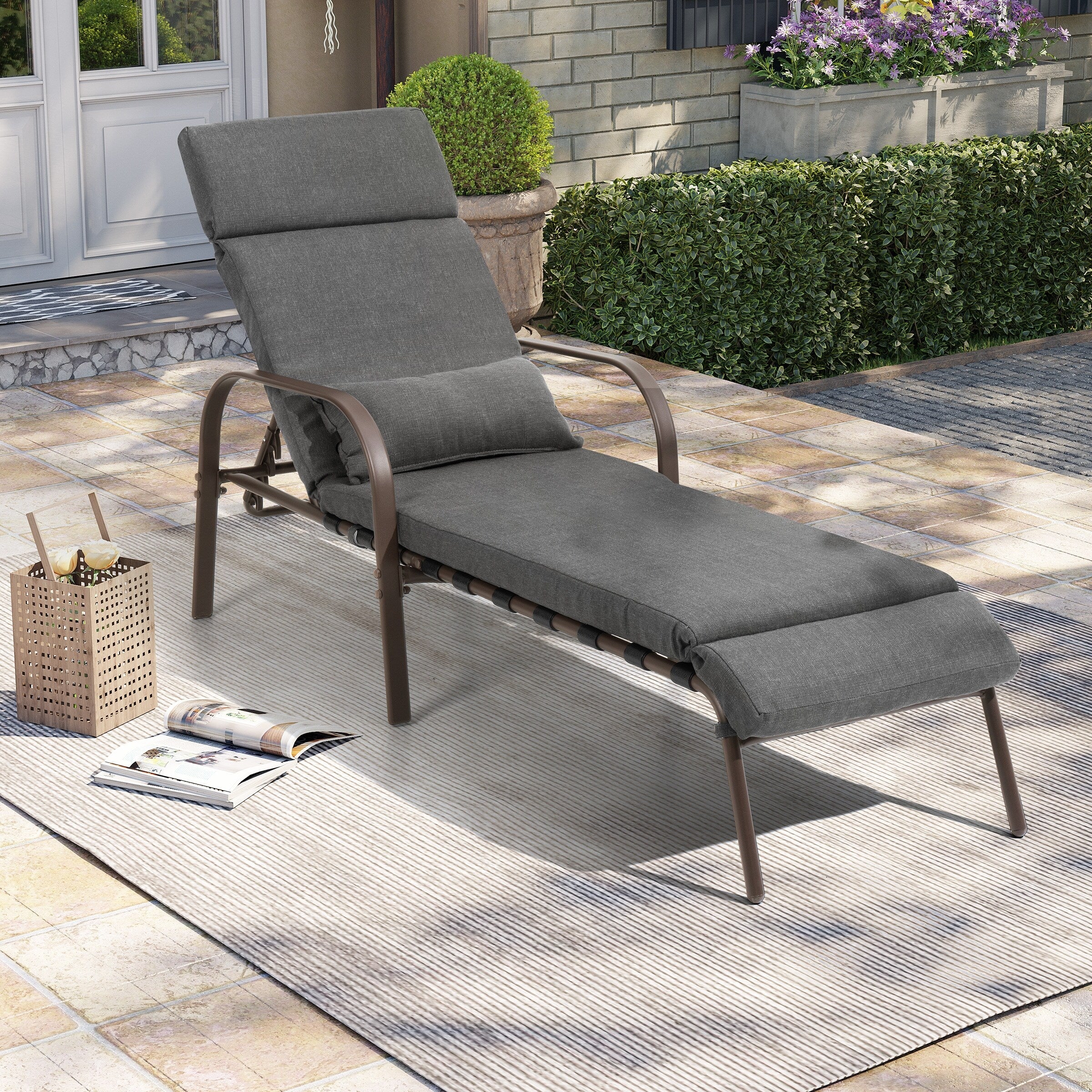 Outdoor Adjustable Patio Chaise Lounge Chair with Cushion Beach Poolside