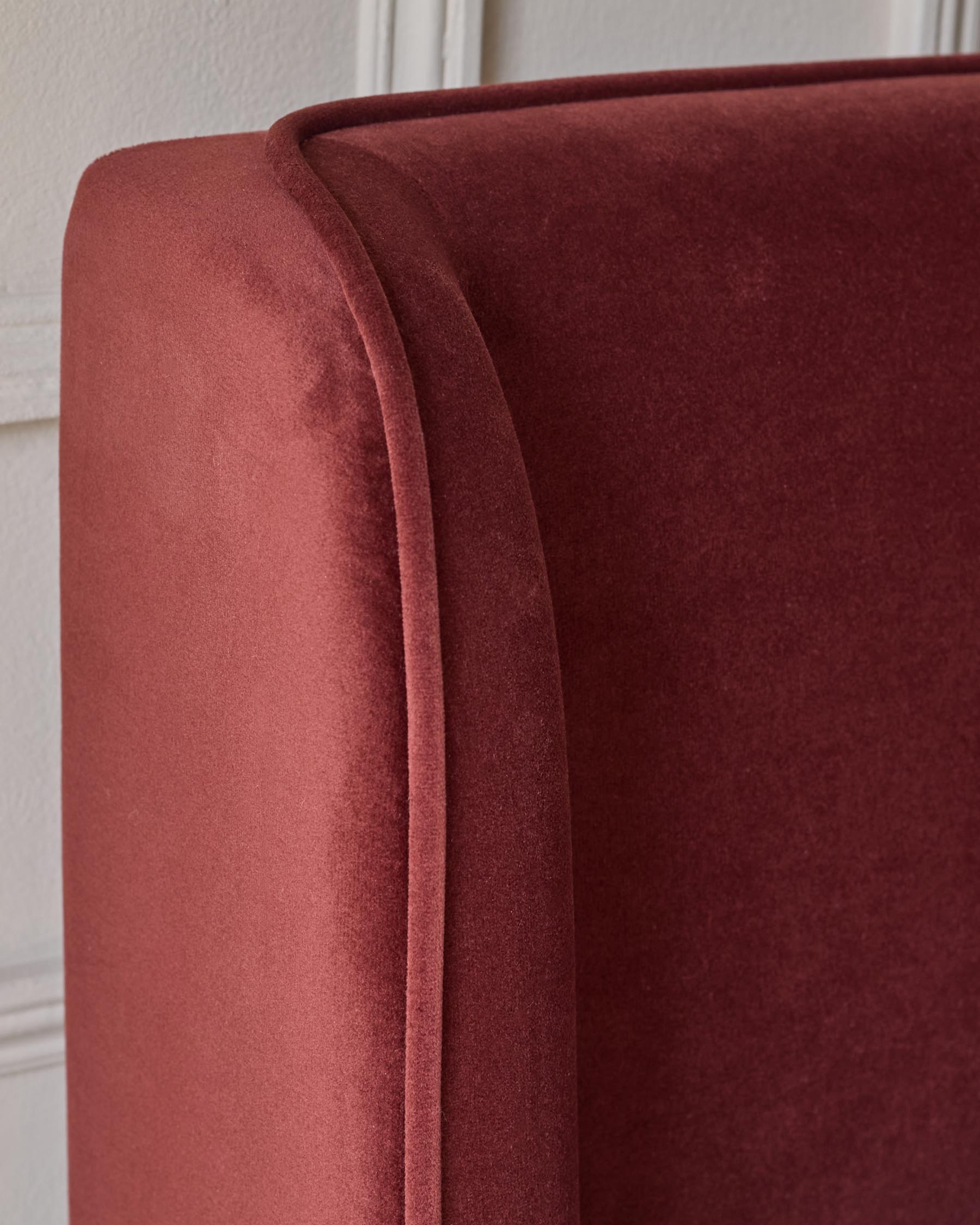 Paolo toffee red velvet double bed