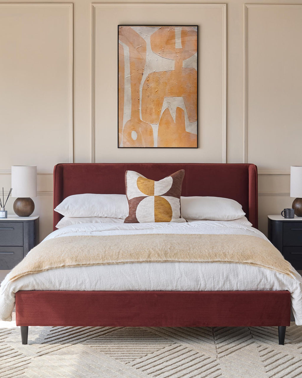 Paolo toffee red velvet king bed