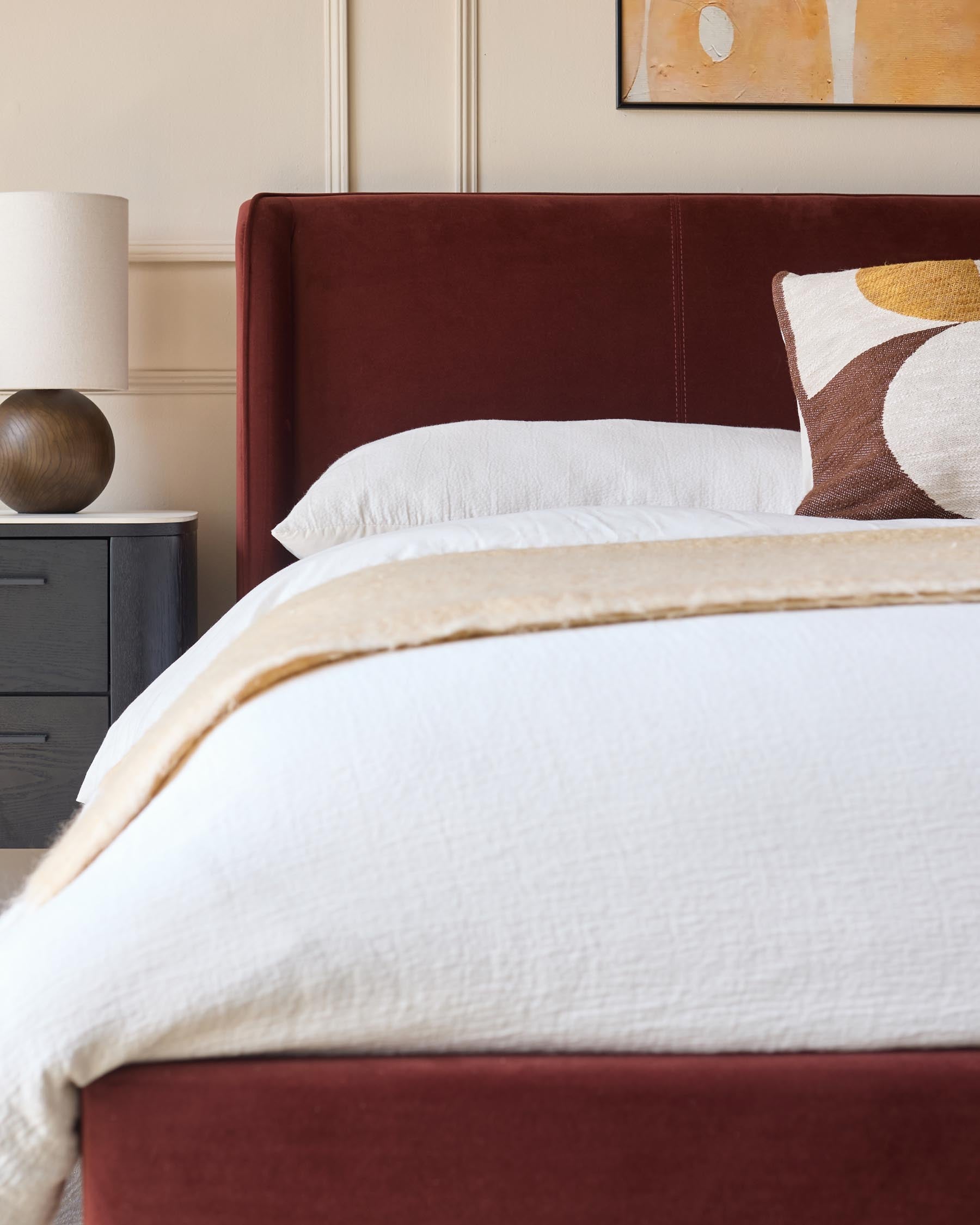 Paolo toffee red velvet king bed