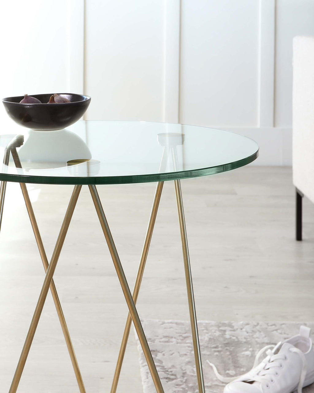 Ripple Glass Side Table With Brass Legs