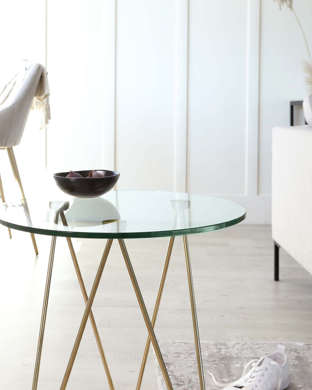 Ripple Glass Side Table With Brass Legs
