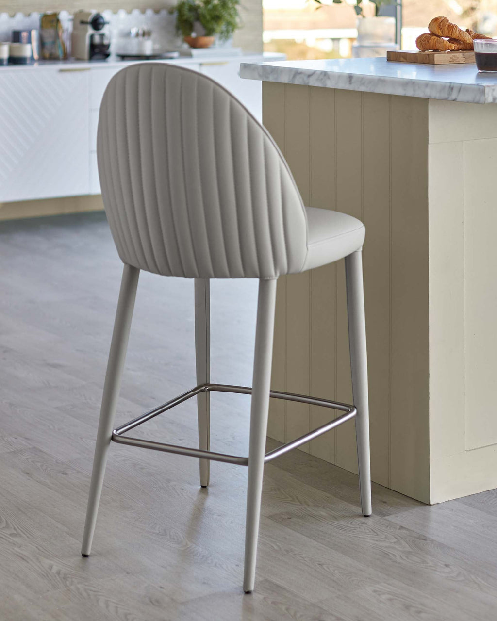 Saylor light grey faux leather bar stool