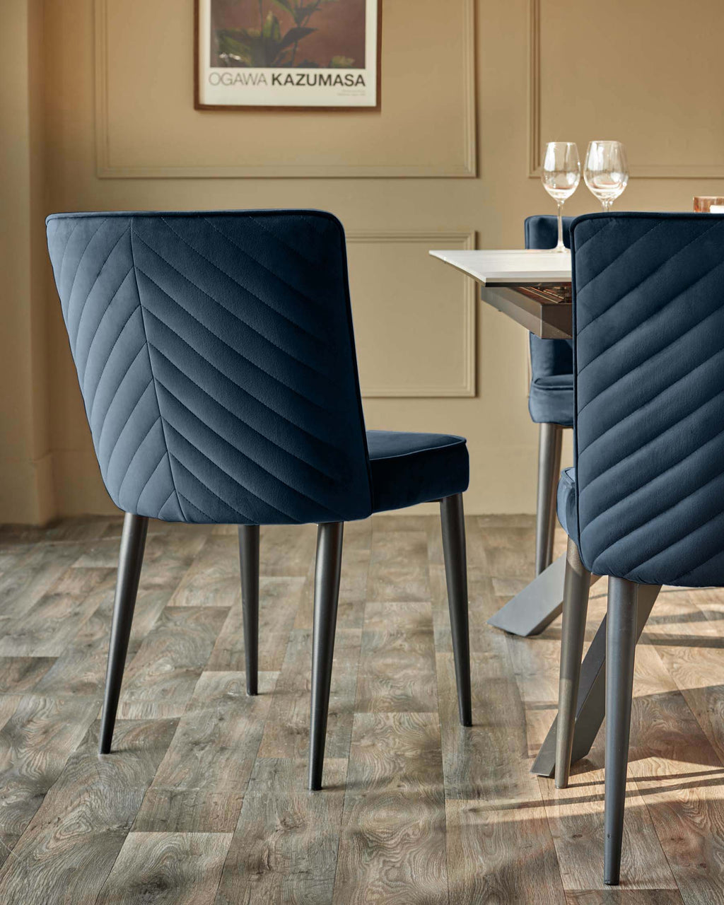 Serena dark blue velvet dining chair