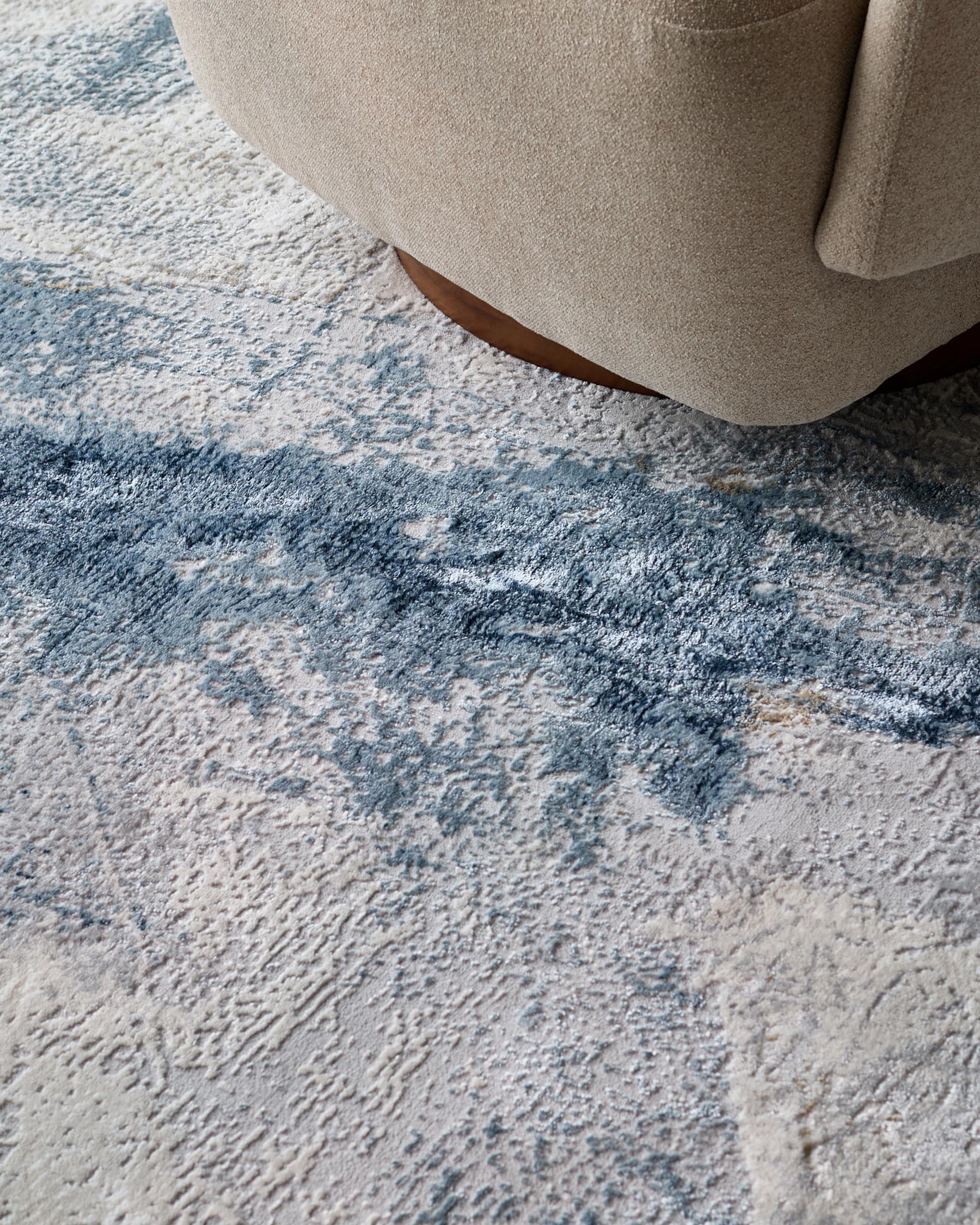 Sienna blue grey textured medium rug