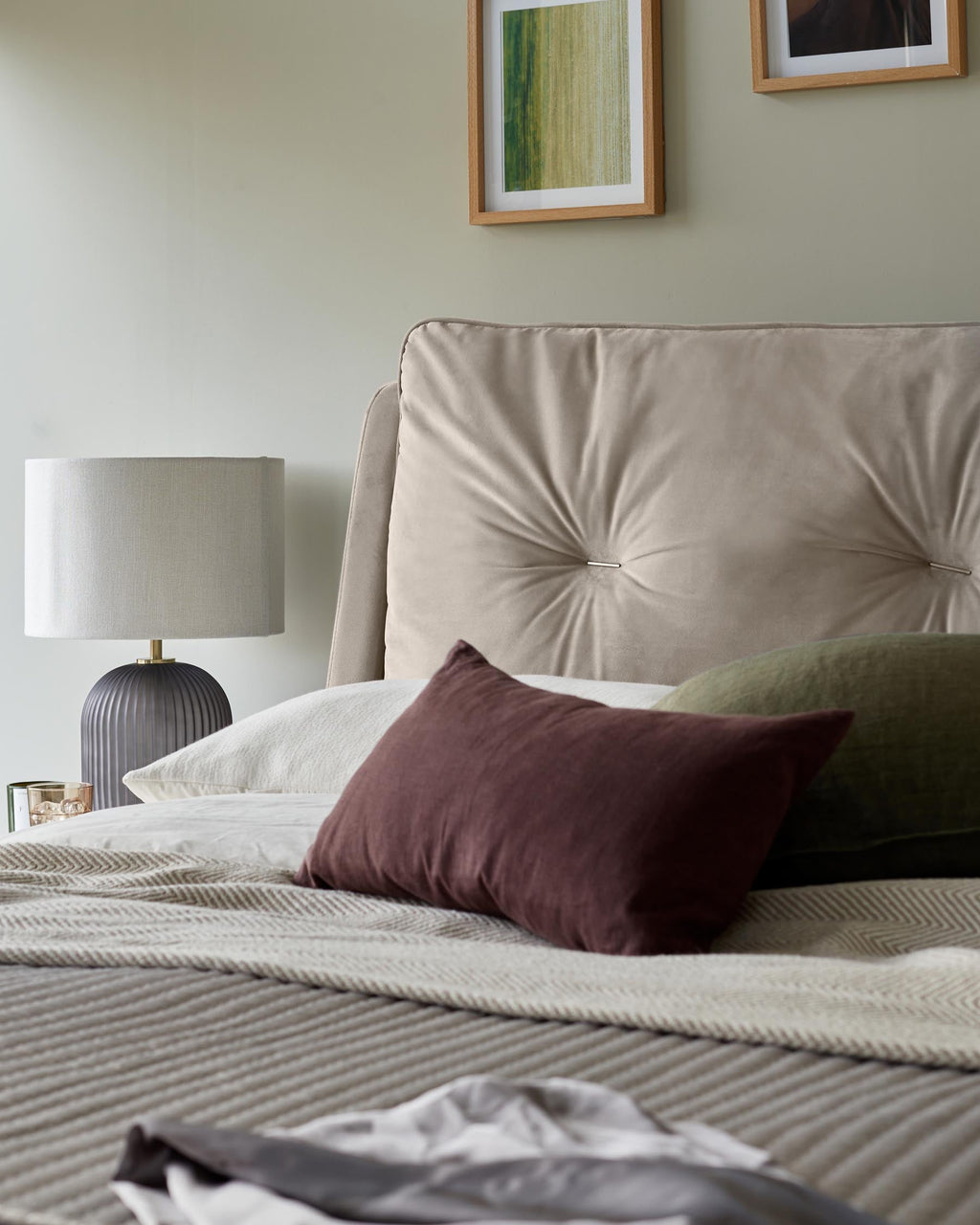 Siesta Champagne Velvet Double Ottoman Storage Bed