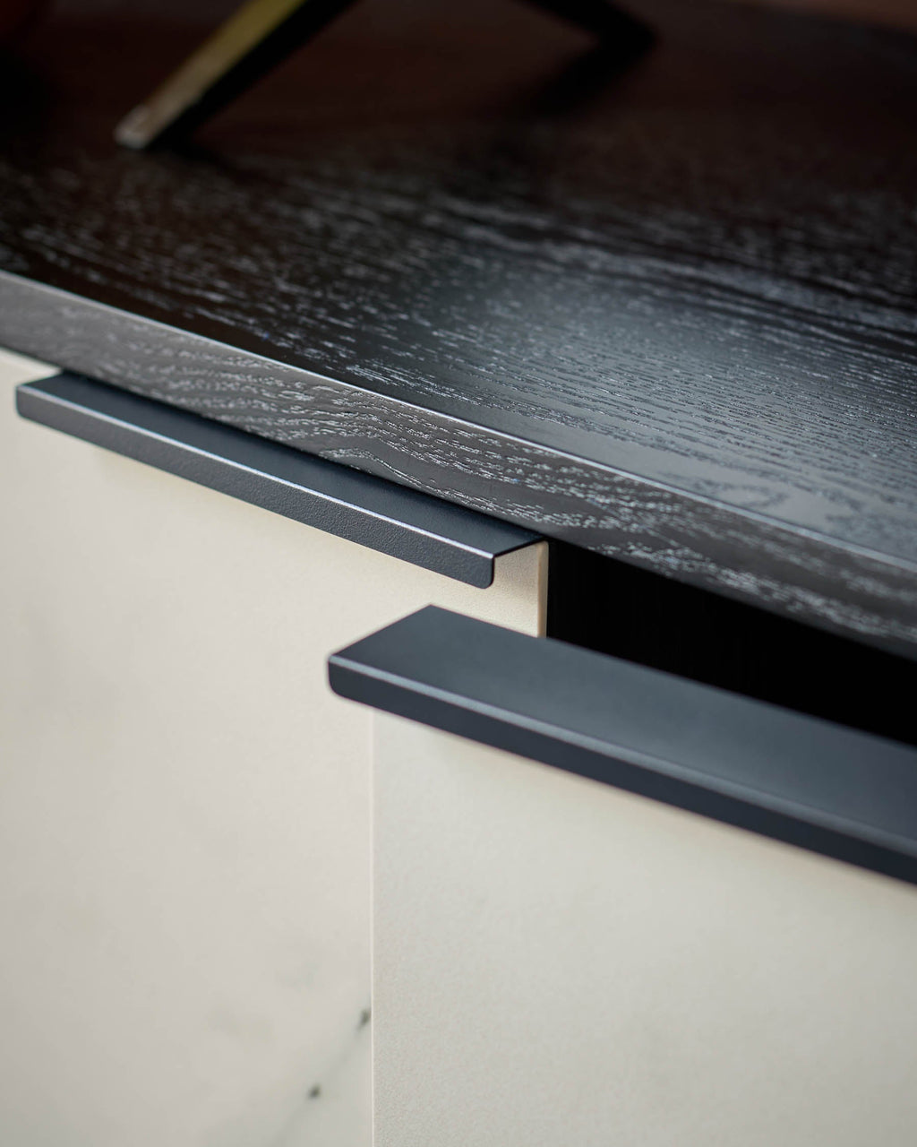 Winslow natural ceramic TV unit